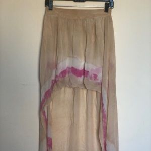 Flow Elastic Gypsy skirt size medium